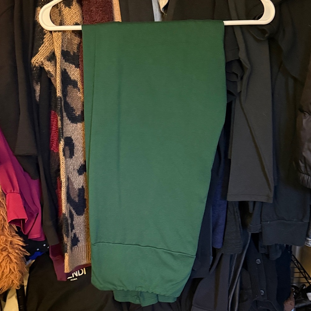 Lularoe Solid Forest Green TC2